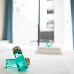 Beautiful Renovated In An Authentic Building *