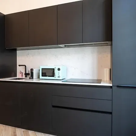 Apartamento Beautiful Renovated In An Authentic Building