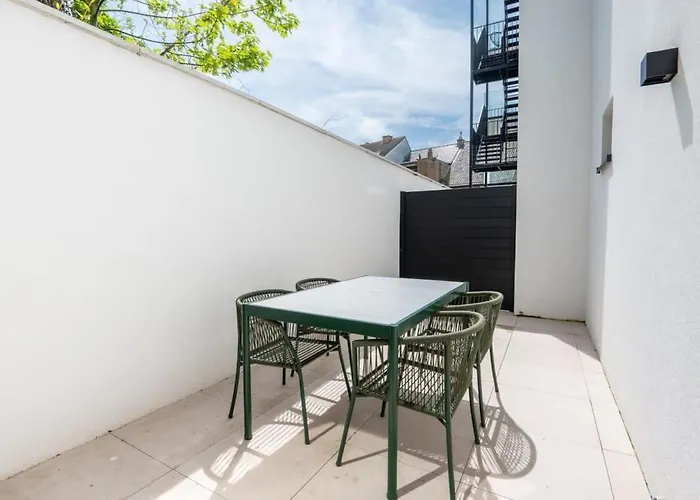 Beautiful Renovated In An Authentic Building Ostend